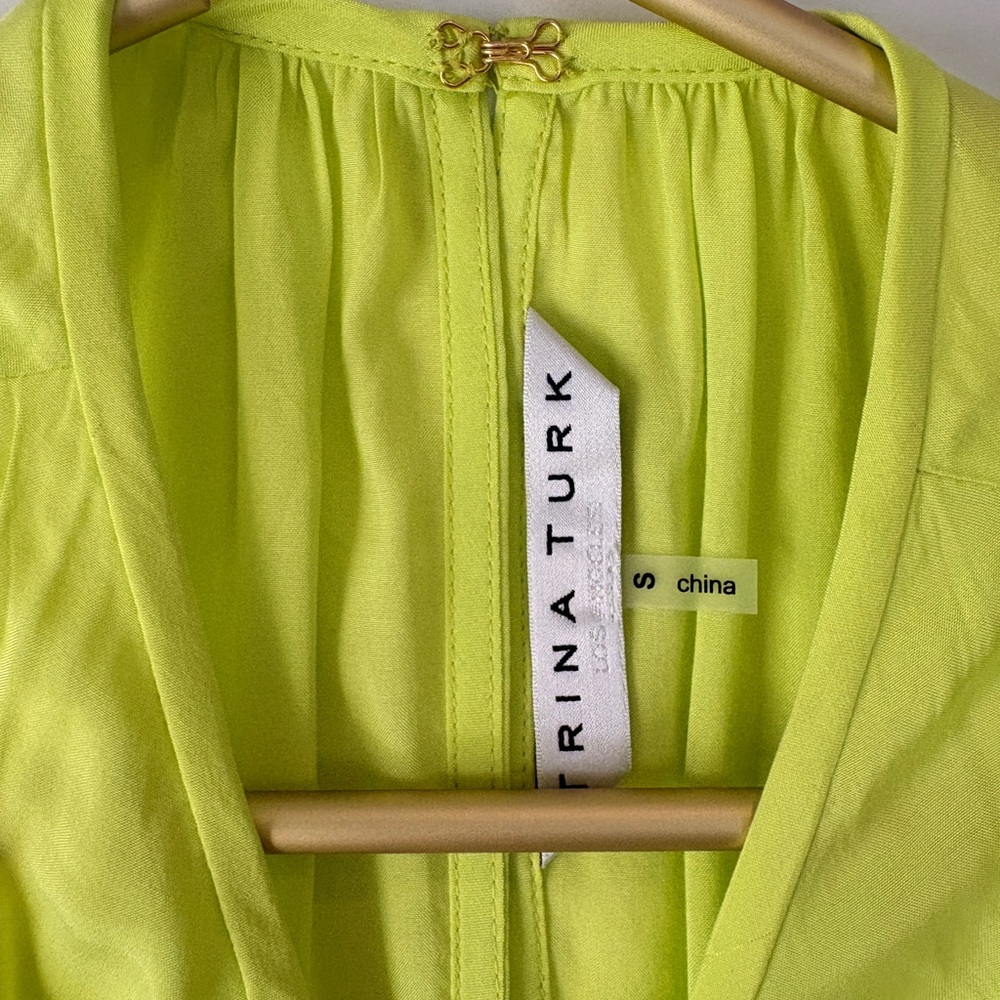 Bright Summery Sleeveless Top with Tie - Picture 4 of 5